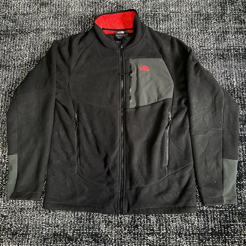The Northface Men’s Fleece Jacket